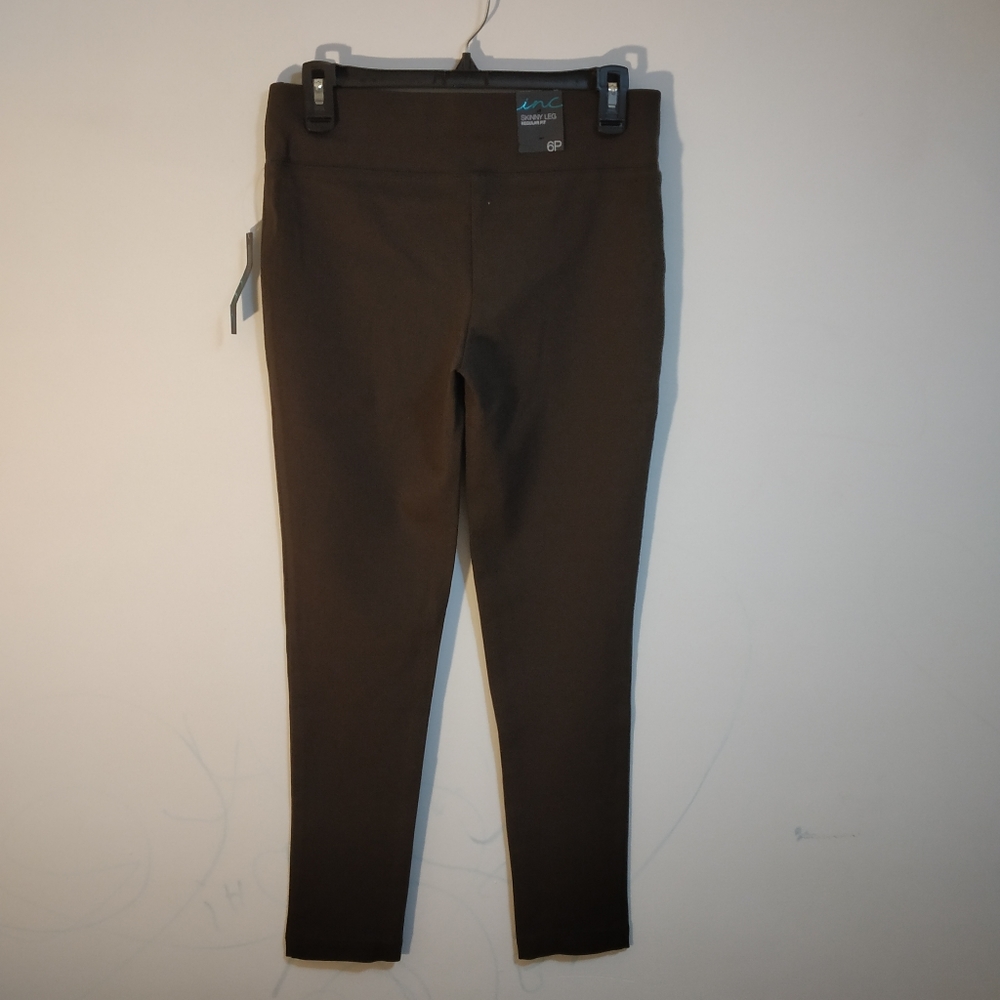 Skinny leg regular fit